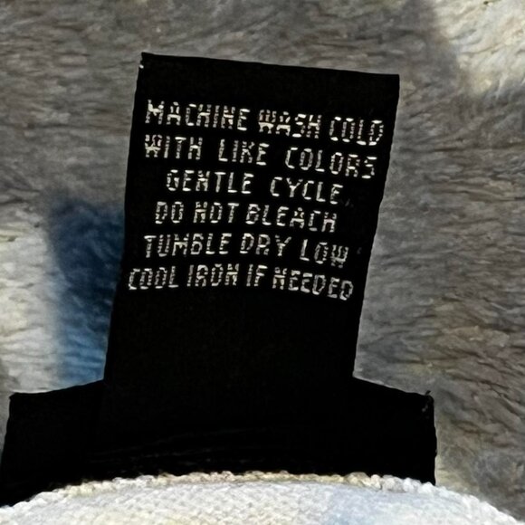 Rue 21 white button-up cardigan with flower accent at the neckline. Size XL. - Picture 6 of 6